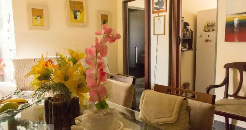 Casa para Venda - Bonsucesso, 3 Quartos,  200 m² - Rio de Janeiro