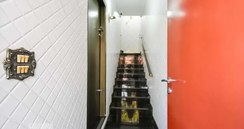 Casa para Venda - Sumaré, 3 Quartos,  280 m² - São Paulo