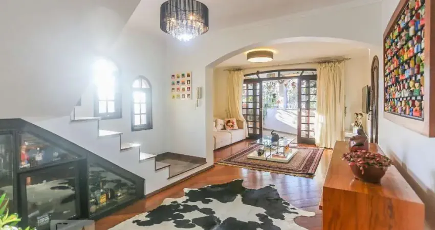 Casa com 3 quartos à venda na Rua João Cordeiro, Quitaúna, Osasco