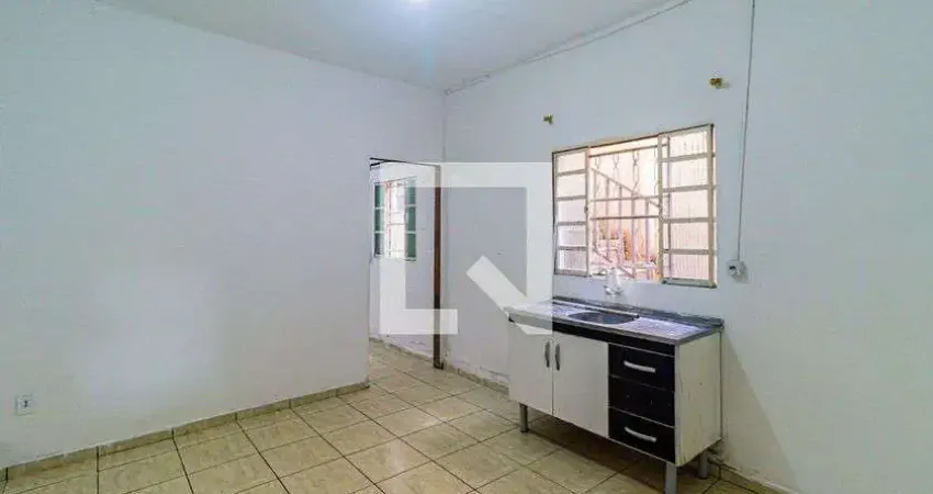 Casa para Venda - Jardim Éster Yolanda, 1 Quarto, 60 m² - São Paulo