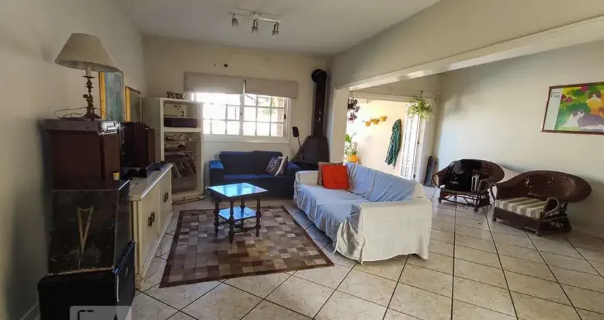 Casa para Venda - Morro do Espelho, 4 Quartos,  380 m² - São Leopoldo