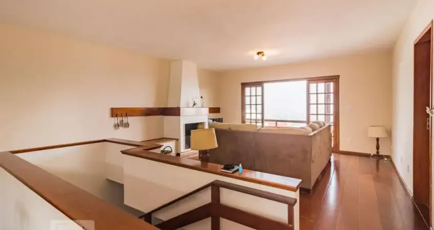 Casa para Venda - Nonoai, 4 Quartos,  336 m² - Porto Alegre