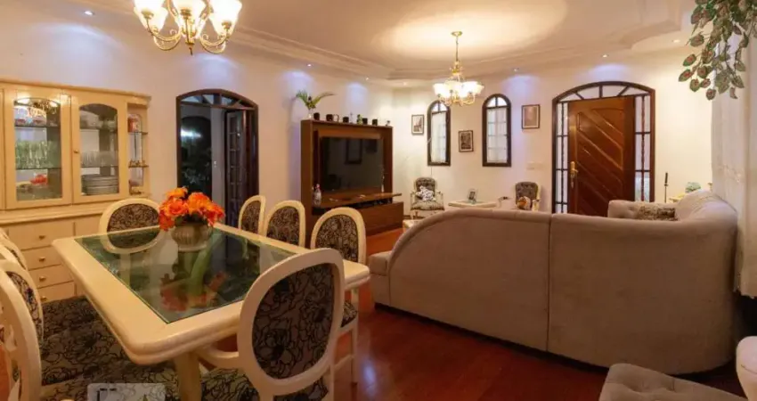 Casa para Venda - Pestana, 5 Quartos,  351 m² - Osasco