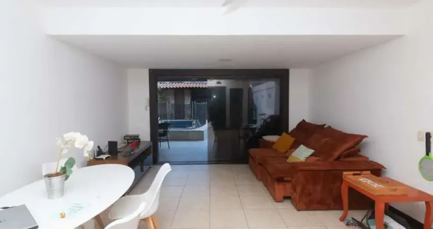 Casa para Venda - Barra da Tijuca, 4 Quartos,  258 m² - Rio de Janeiro