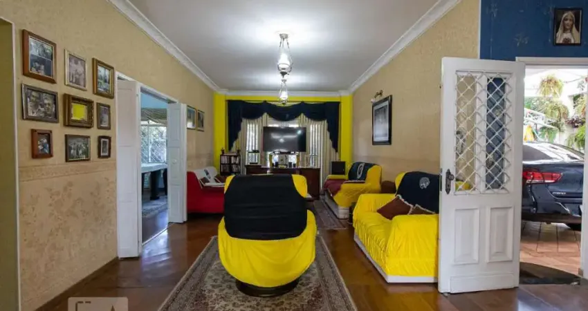 Casa para Venda - Pacaembu, 4 Quartos,  279 m² - São Paulo