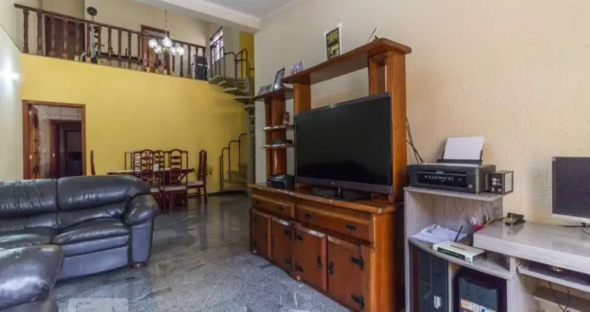 Casa com 4 quartos à venda na Rua Belchior da Costa, Vila Carrão, São Paulo