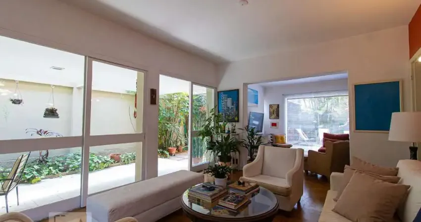 Casa para Venda - Pacaembu, 4 Quartos,  390 m² - São Paulo