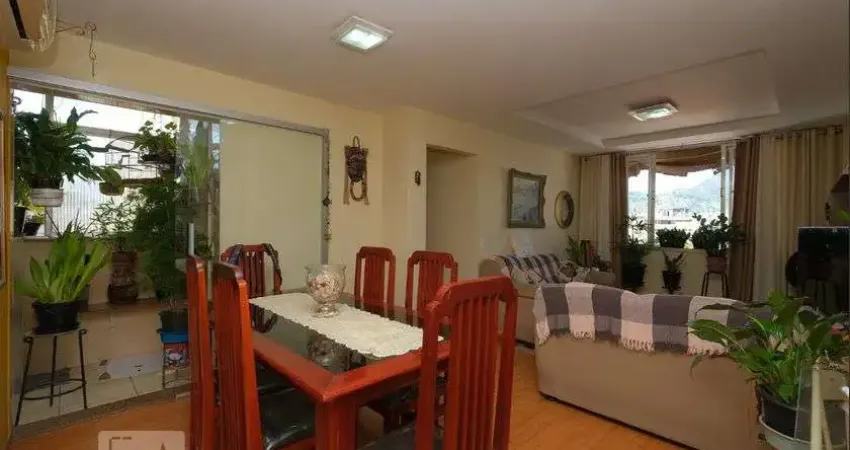 Apartamento para Venda - Vila Isabel, 2 Quartos,  69 m² - Rio de Janeiro