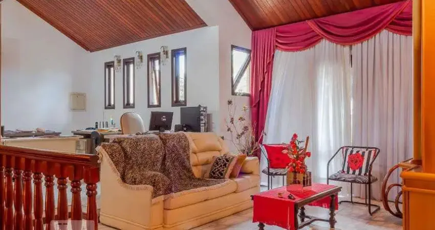 Casa para Venda - Harmonia, 3 Quartos,  386 m² - Canoas