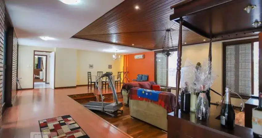 Casa para Venda - Sarandi, 4 Quartos,  600 m² - Porto Alegre