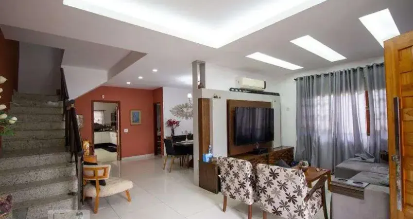 Casa para Venda - Vargem Grande, 3 Quartos,  250 m² - Rio de Janeiro