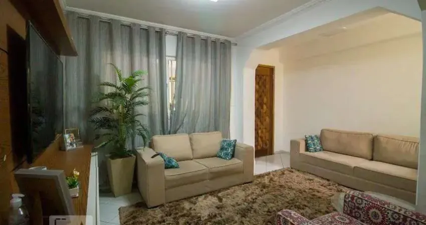 Casa com 3 quartos à venda na Rua Oliveira Lima, Cambuci, São Paulo