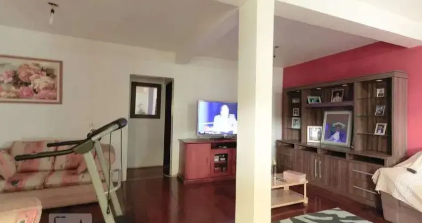 Casa para Venda - Cavalhada, 3 Quartos,  300 m² - Porto Alegre