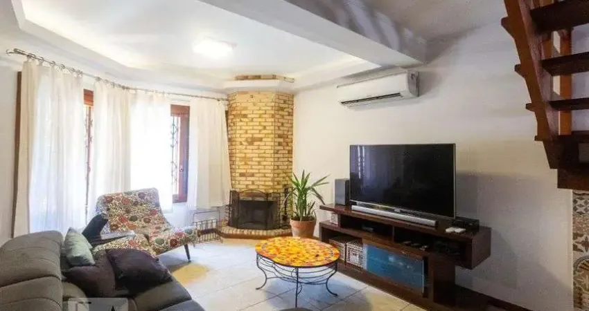 Casa para Venda - Partenon, 3 Quartos,  287 m² - Porto Alegre