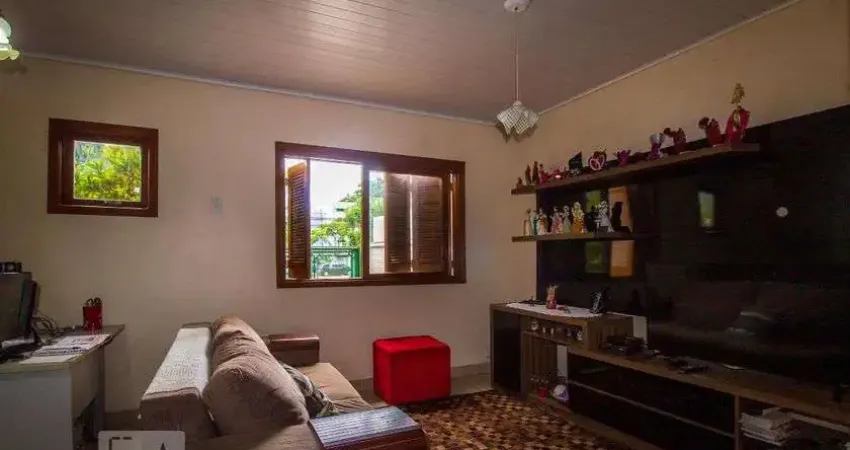 Casa para Venda - Cavalhada, 4 Quartos,  165 m² - Porto Alegre