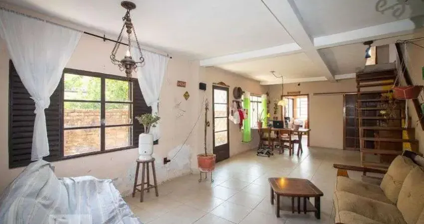 Casa para Venda - Santa Cecília, 3 Quartos,  363 m² - Porto Alegre