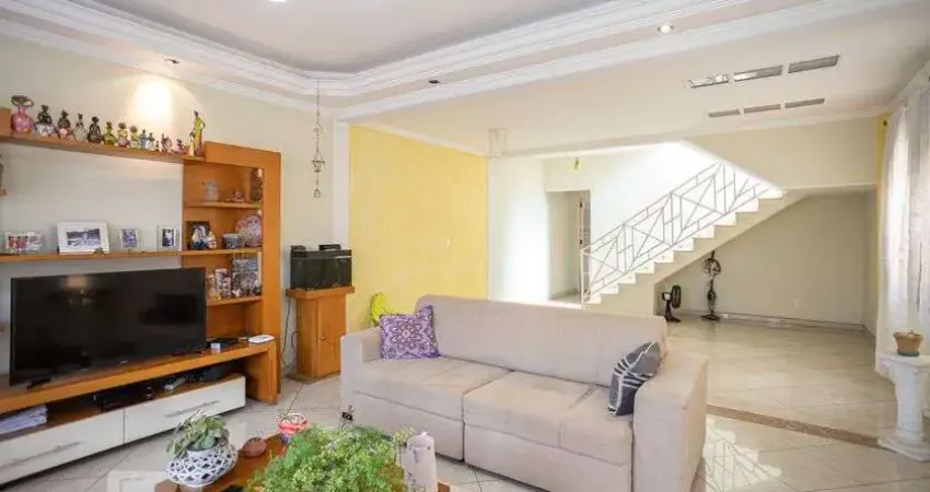 Casa com 3 quartos à venda na Rua Padre Donizete, Cipava, Osasco