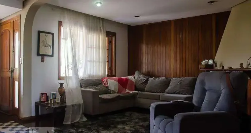 Casa para Venda - Nonoai, 3 Quartos,  358 m² - Porto Alegre