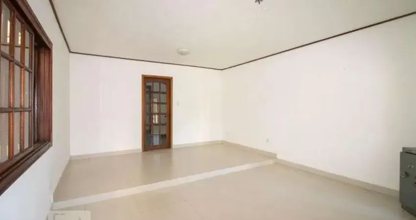 Casa para Venda - Passo D&apos;areia, 3 Quartos,  420 m² - Porto Alegre