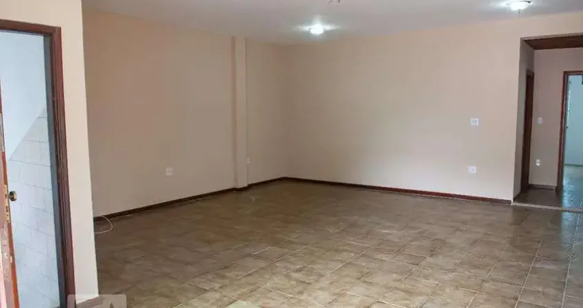 Casa para Venda - Pechincha, 3 Quartos,  330 m² - Rio de Janeiro