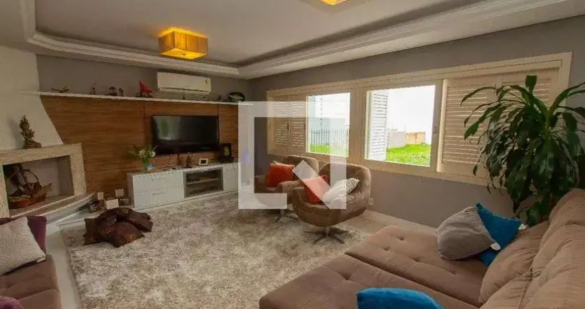 Casa para Venda - Sarandi, 3 Quartos,  330 m² - Porto Alegre