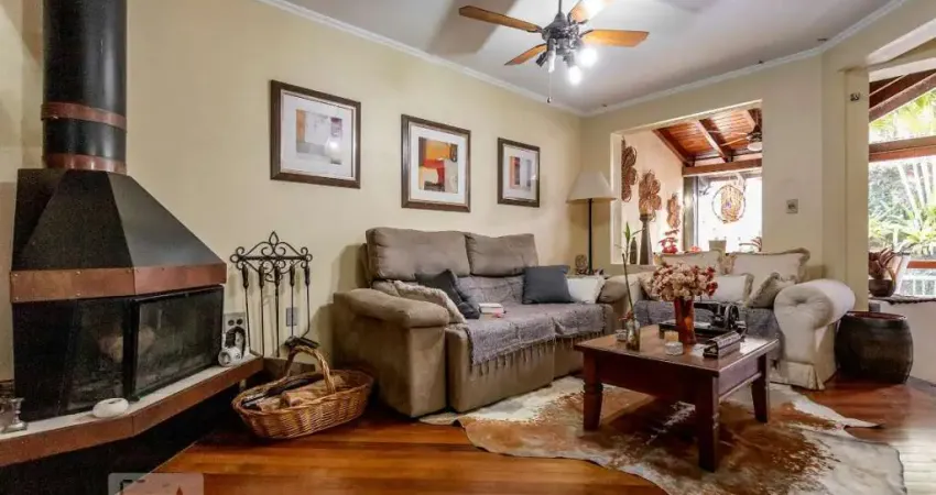 Casa / Sobrado em Condomínio para Venda - Jardim Itu-Sabará, 6 Quartos,  300 m² - Porto Alegre