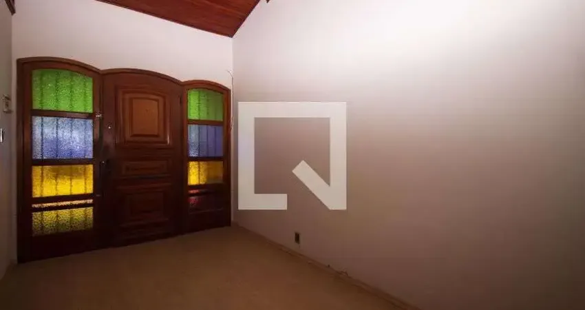 Casa para Venda - Nonoai, 2 Quartos,  110 m² - Porto Alegre