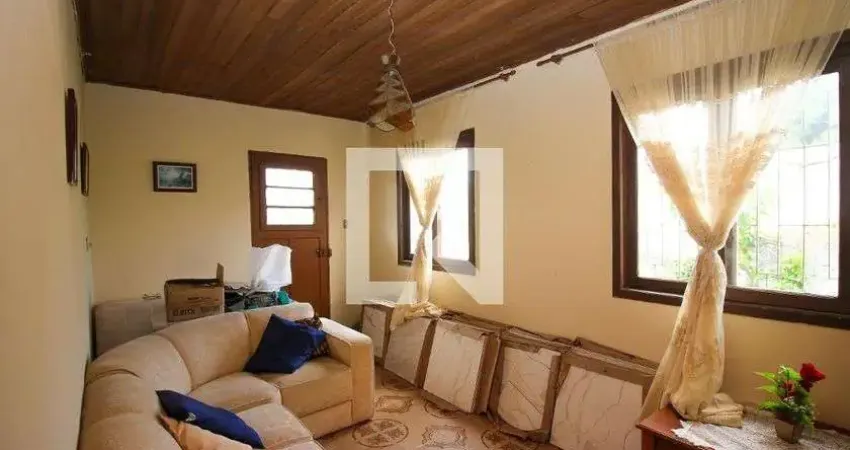 Casa para Venda - Cavalhada, 4 Quartos,  146 m² - Porto Alegre
