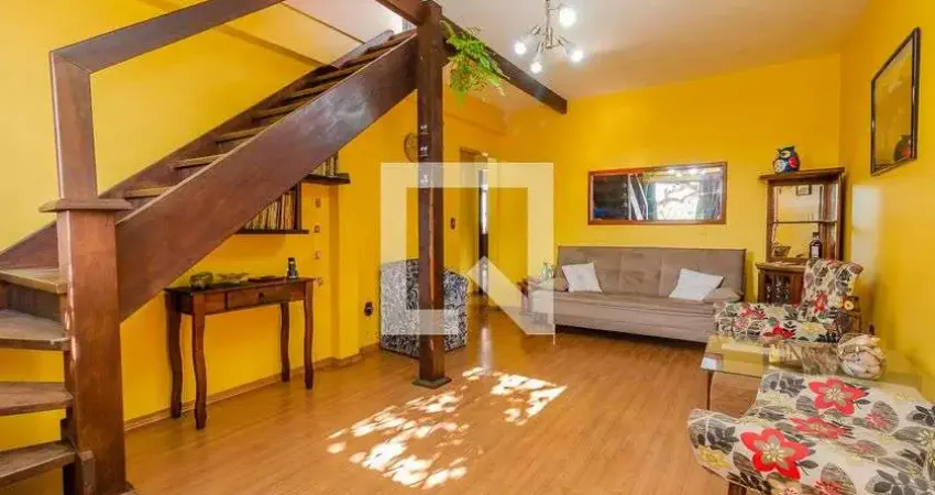 Casa para Venda - Cavalhada, 6 Quartos,  220 m² - Porto Alegre