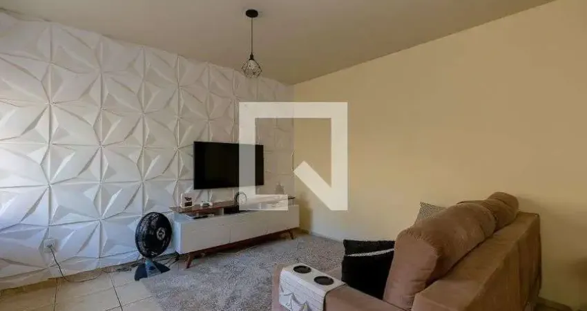 Casa para Venda - Benfica, 3 Quartos,  100 m² - Rio de Janeiro