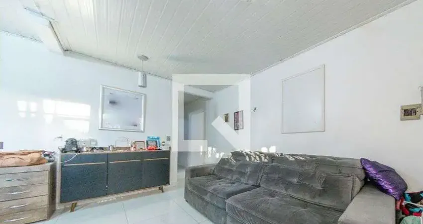 Casa com 2 quartos à venda na Rua Antônio Ribeiro Messias, Campo Novo, Porto Alegre