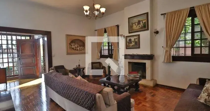 Casa para Venda - Vila Madalena, 5 Quartos,  600 m² - São Paulo