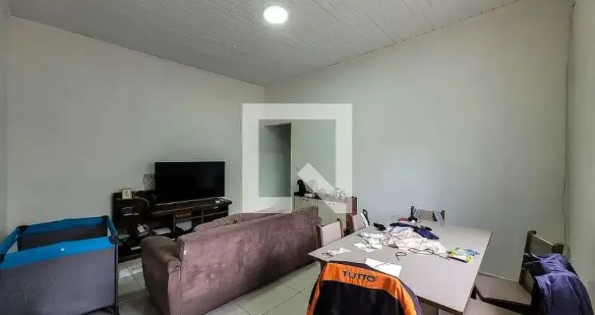 Casa para Venda - Sacomã, 3 Quartos,  277 m² - São Paulo