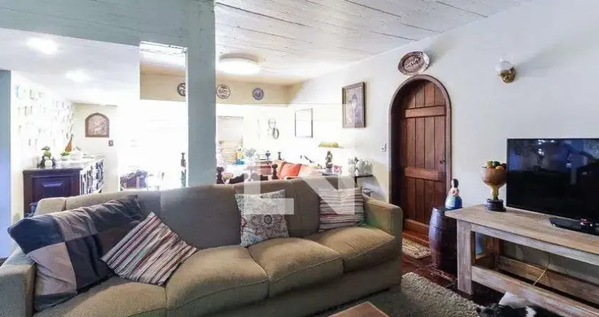 Casa para Venda - Chácara das Pedras , 4 Quartos,  290 m² - Porto Alegre