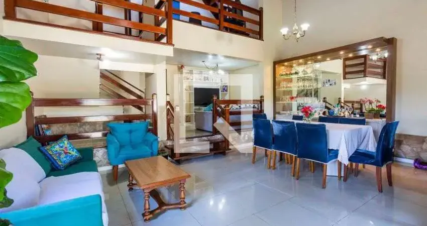 Casa para Venda - Alto Petrópolis, 3 Quartos,  280 m² - Porto Alegre
