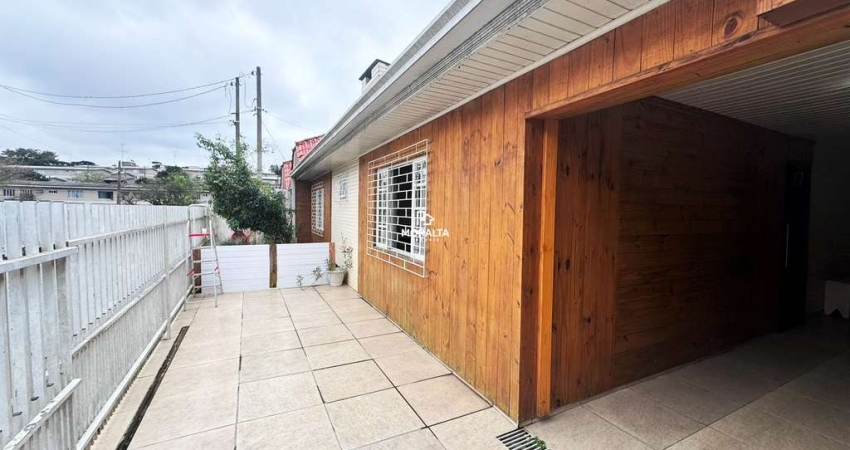 Casa com 3 dormitorios em condominio fechado no Colonia Rio Grande