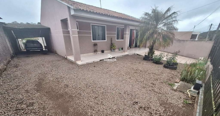 Casa Com 03 Quartos e Espaço de Terreno no São Marcos!