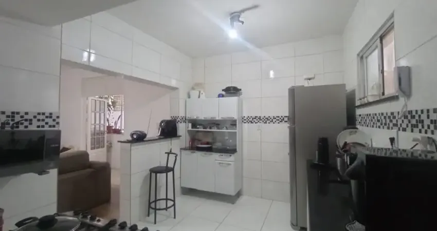 Apartamento com 3 quartos à venda na Avenida Dom João VI, 162, Brotas, Salvador