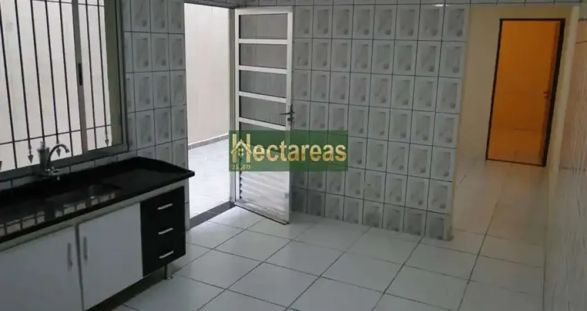 Sobrado para Venda em Santo André, Parque Marajoara, 4 dormitórios, 1 suíte, 2 banheiros, 2 vagas