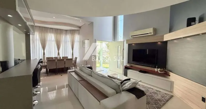 Casa à venda na Vila Nova, Jaraguá do Sul 