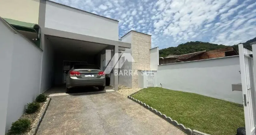 Casa à venda no Jaraguá 84, Jaraguá do Sul