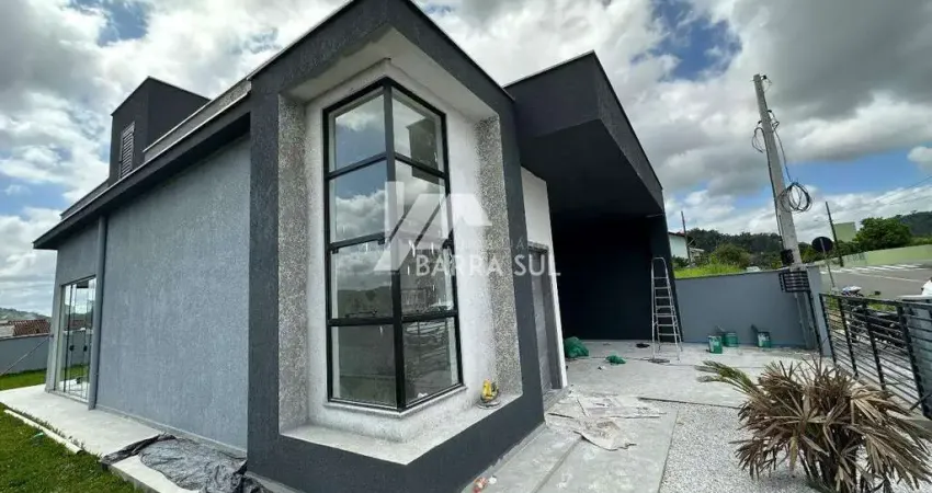 Casa à venda no Jaraguá 99, Jaraguá do Sul 