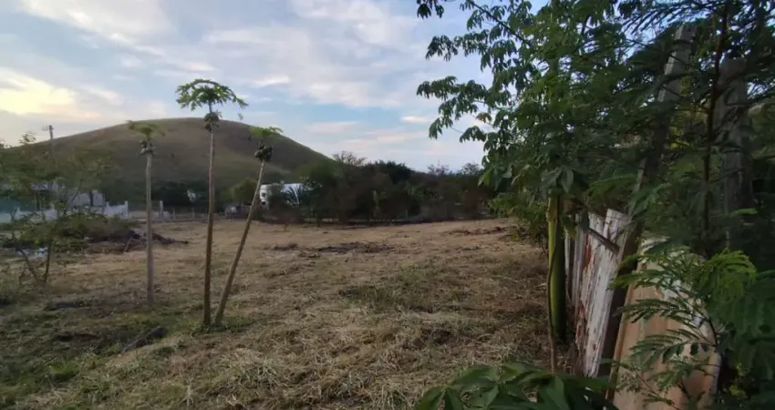 Terreno à venda no Vale Dos Pinheiros, Pinheiral