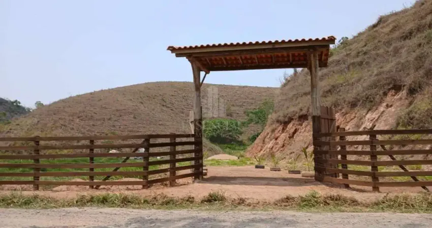 Chácara à venda  estrada para são josé do turvo, a apenas 4 km de amparo