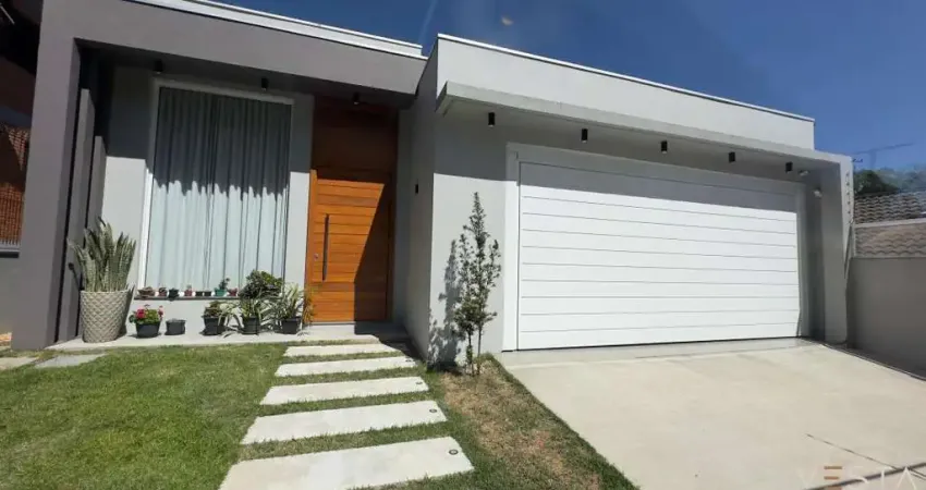 Casa com 3 quartos à venda na Rua João Albe, Ana Rech, Caxias do Sul