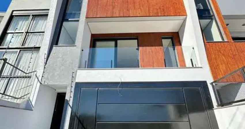 Casa com 3 quartos à venda na Rua Francisco Chiarello, 48, Vinhedos, Caxias do Sul