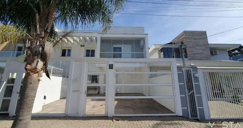 Casa com 3 quartos à venda na Rua Vittorio Tatto, 192, Ana Rech, Caxias do Sul