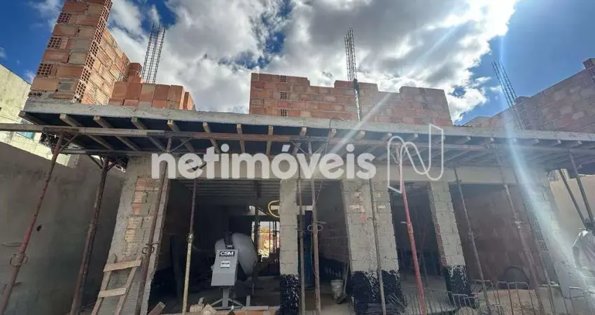 Casa com 3 quartos à venda na Rua Sumara, Novo Eldorado, Contagem