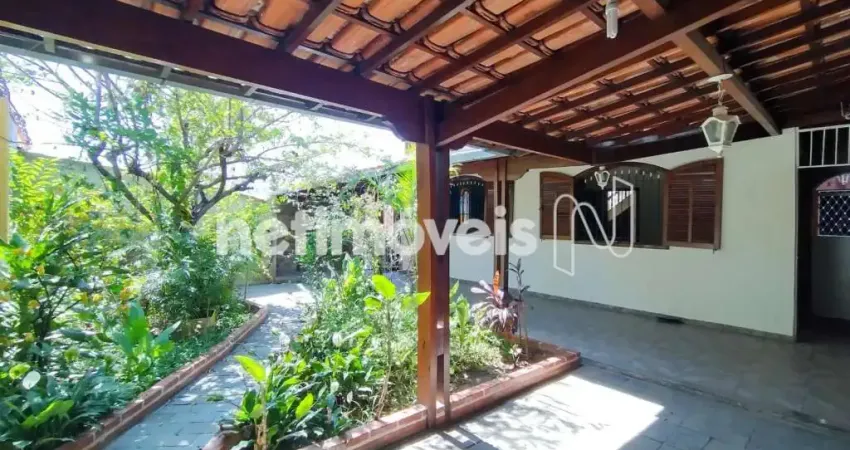 Excelente casa de dois andares à venda no bairro sagrada família - belo horizonte/mg