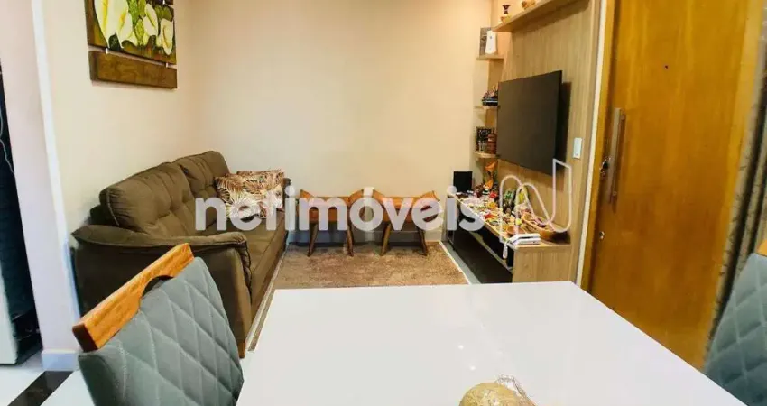 Apartamento com 2 quartos à venda na Rua Vinte e Três, Arvoredo 2ª Seção, Contagem